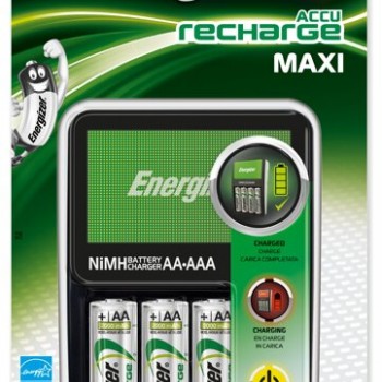 Energizer Maxi Charger + 4 x R6/AA 2000 mAh Energizer Maxi Charger + 4 x R6/AA 2000 mAh