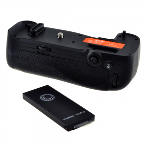 Jupio Battery Grip for Nikon D500 (MB-D17) + 2.4 Ghz Wireless Remote Control 