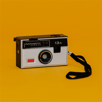 Superior Background Paper 14 Forsythia Yellow 2.72 x 11m