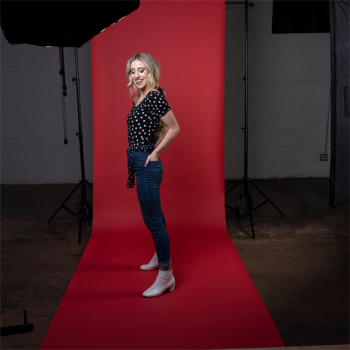 Superior Background Paper 56 Scarlet 2.72 x 11m Background Paper 2.72 x 11m